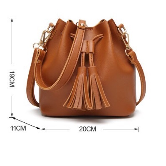 Green Tassel faux leather handbag crossbody bag - Picture 7 of 8